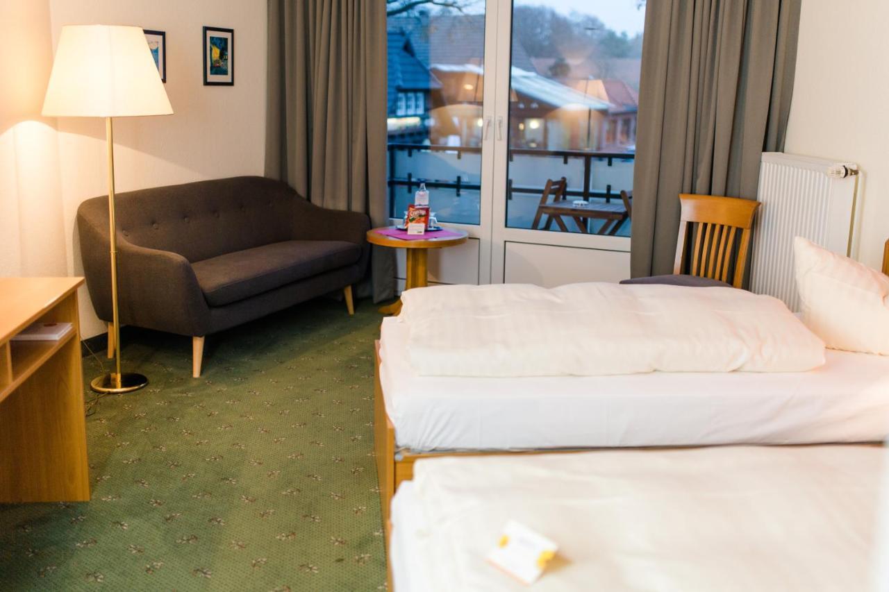 Akzent Hotel Zur Gruenen Eiche 비스핑엔 외부 사진