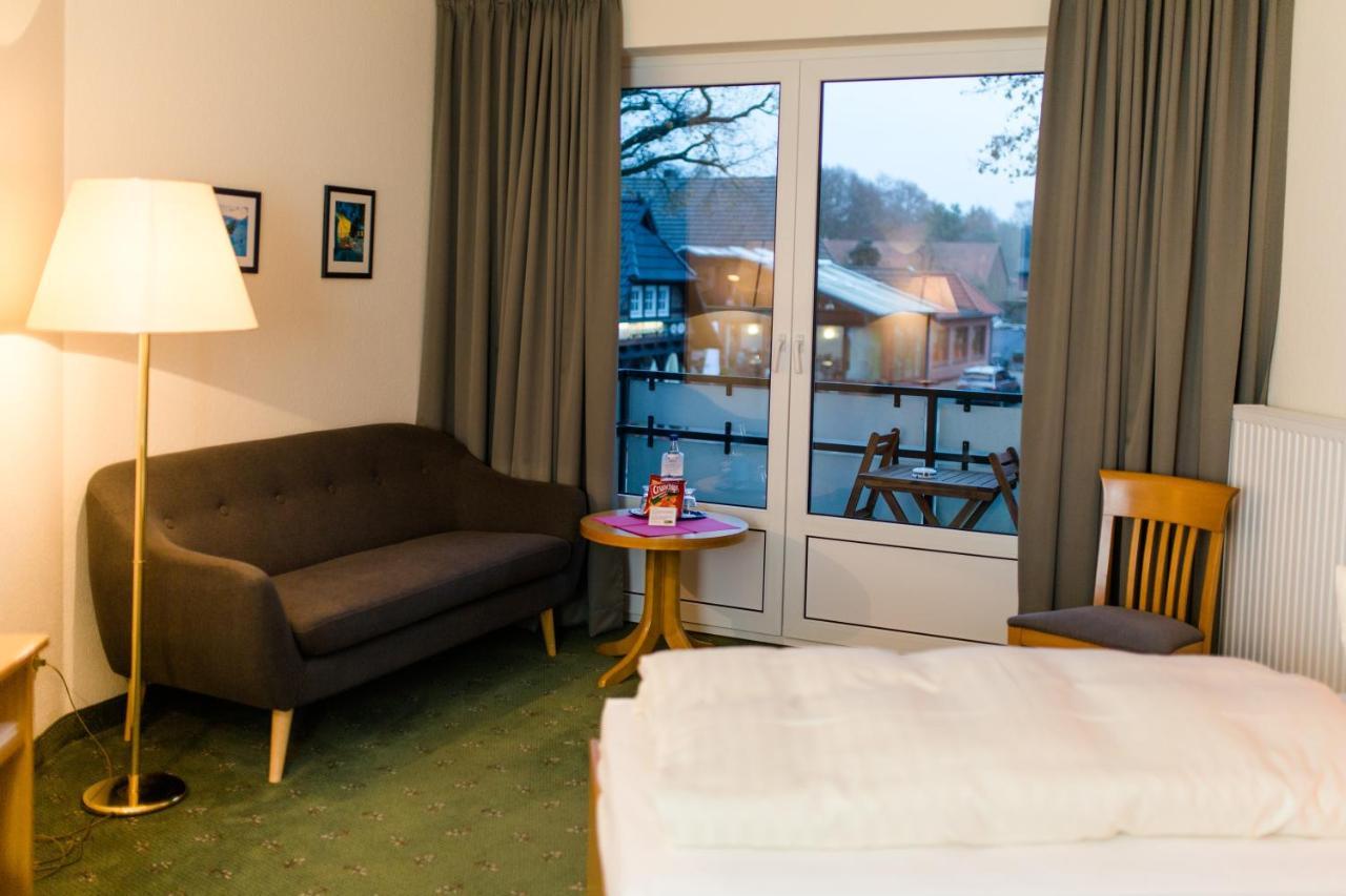Akzent Hotel Zur Gruenen Eiche 비스핑엔 외부 사진