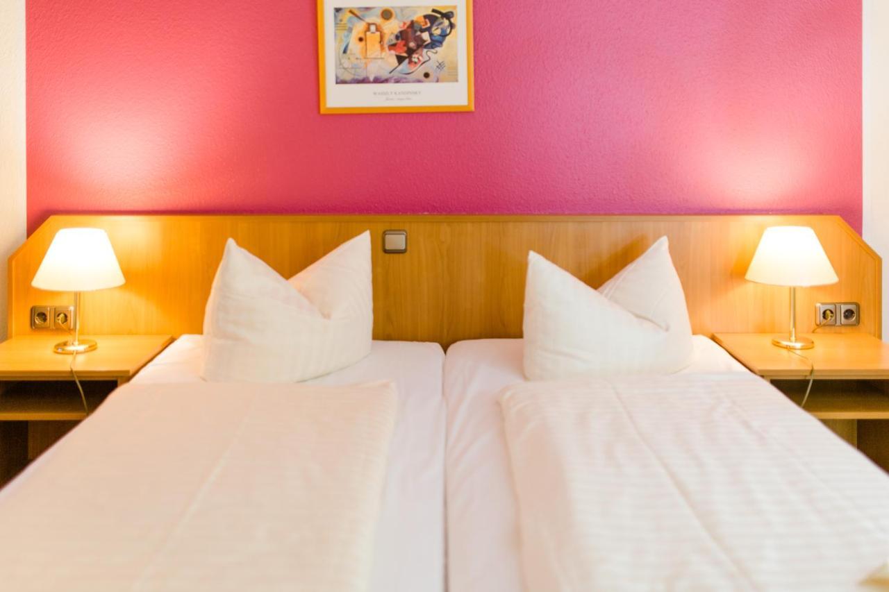 Akzent Hotel Zur Gruenen Eiche 비스핑엔 외부 사진